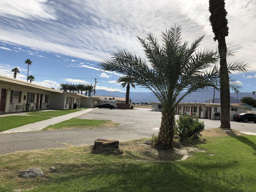 Western Sands Motel Indio Esterno foto