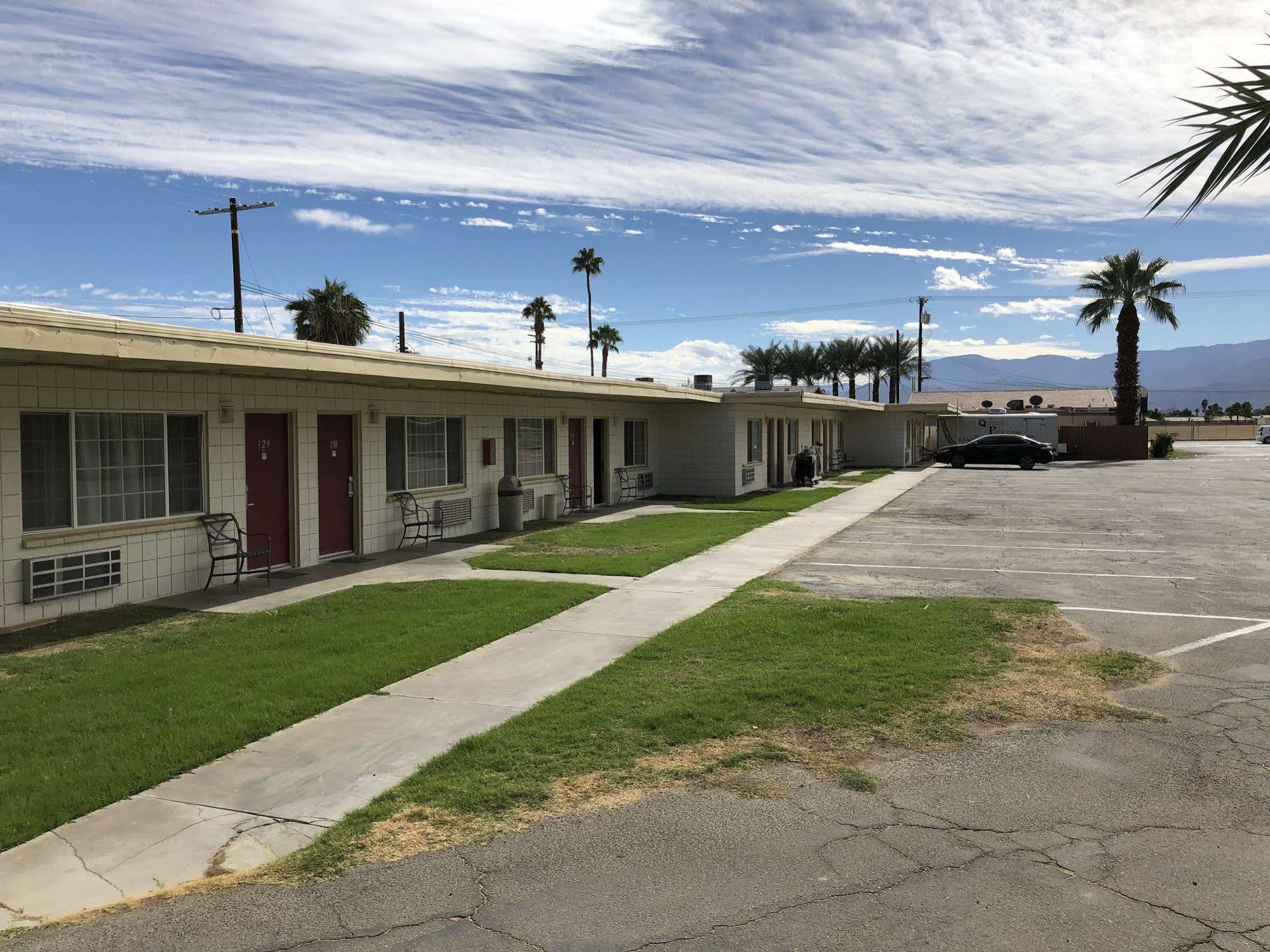Western Sands Motel Indio Esterno foto