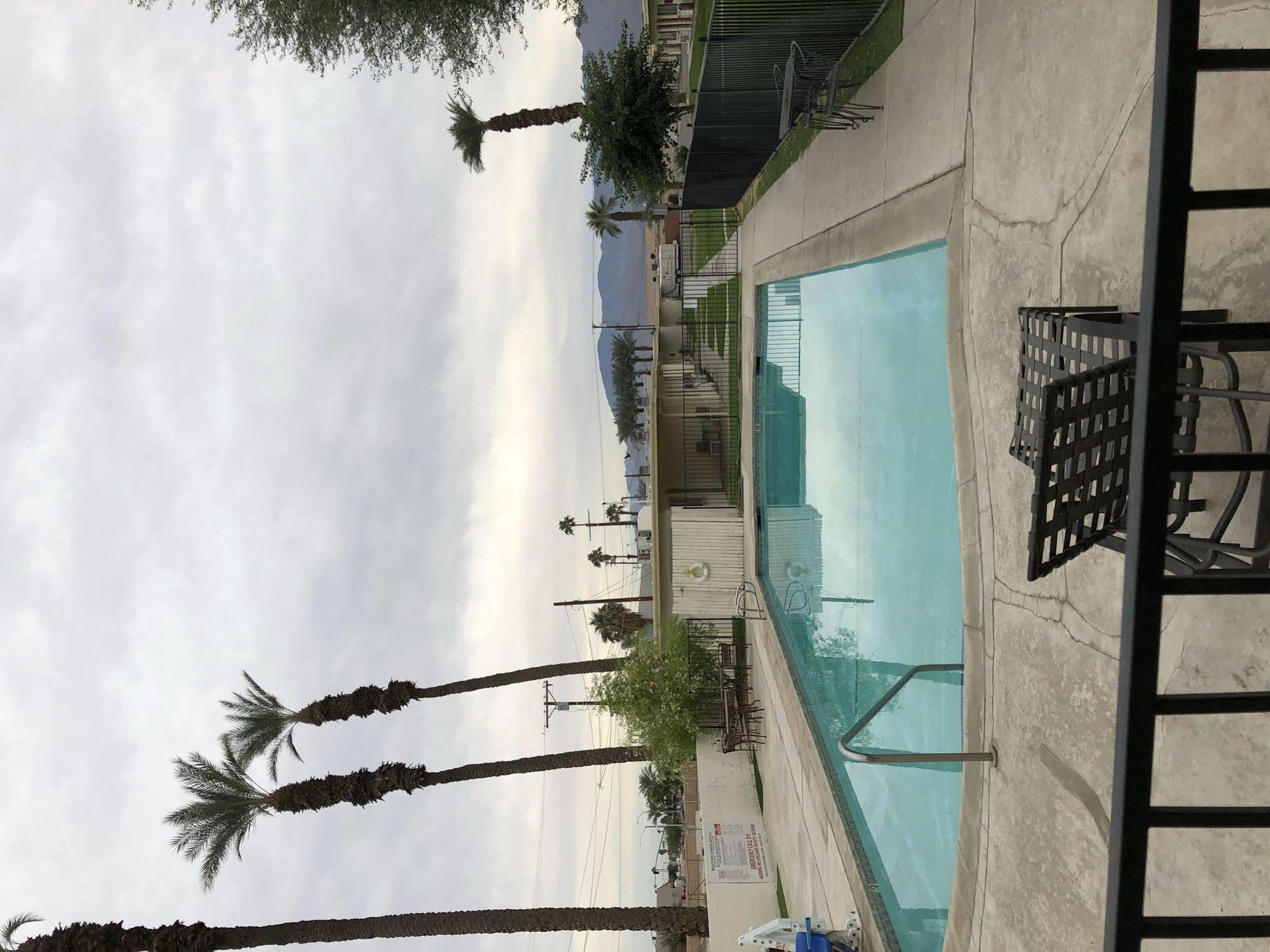 Western Sands Motel Indio Esterno foto